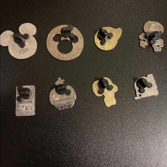 Disney Trading Pin Lot - Picture 4 of 4